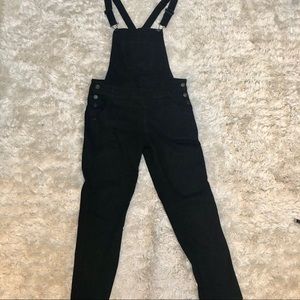 Cropped black overalls